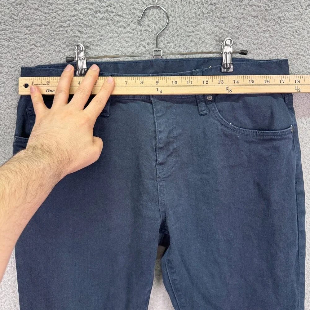 Roark Jeans Mens 34 Navy Blue HWY 133 Denim Standard Slim Fit Outdoor Rugged
